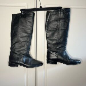 Black Leather Pull On Riding Boot
